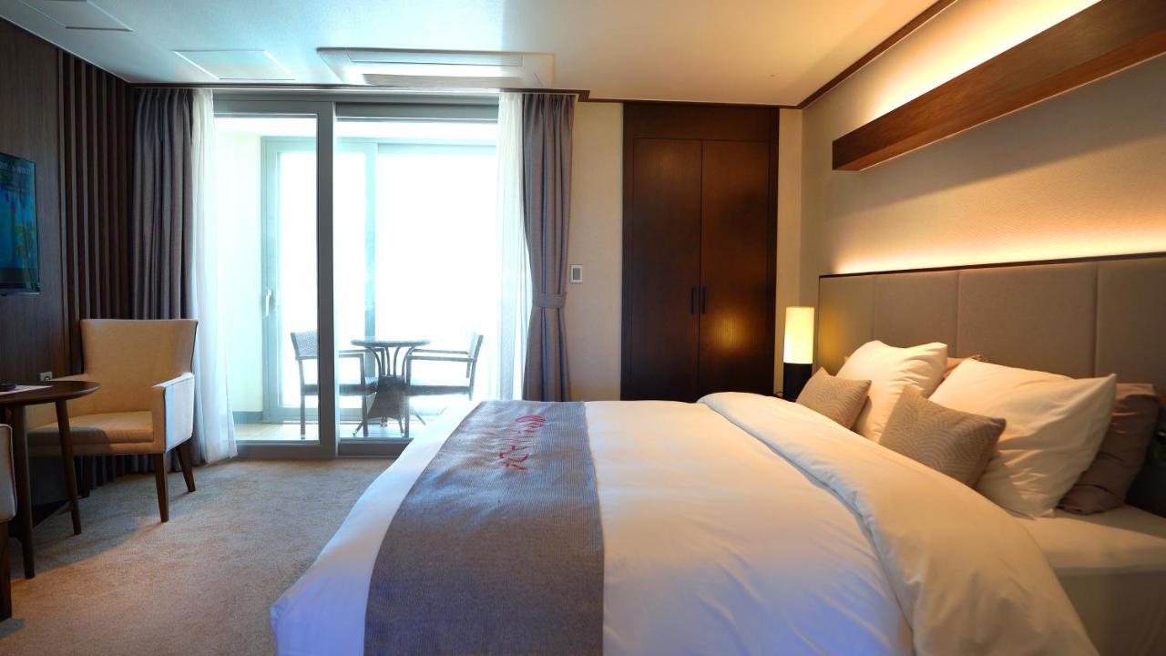 Ramada Hotel & Suite By Wyndham Gangwon Pjongczang Zewnętrze zdjęcie